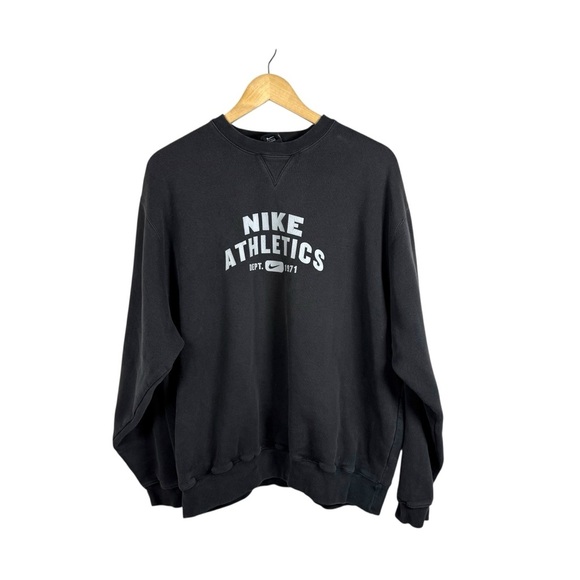 VINTAGE Nike Athletics Men’s Crewneck Sweatshirt in Grey Size L - Picture 1 of 8